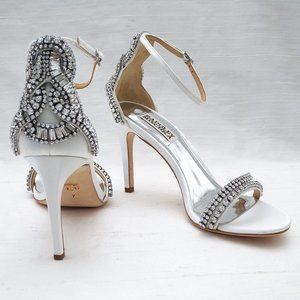 Badgley Mischka High Heel Crystal Bridal Sandals White NWT